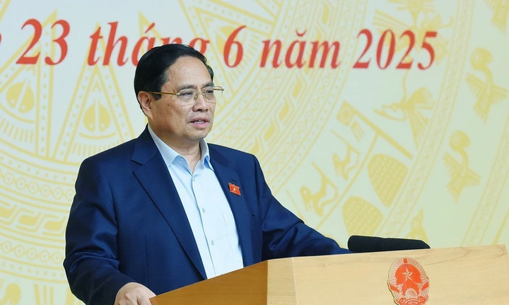 Thủ tướng: Tuyên chiến với buôn bán thuốc chữa bệnh giả, thực phẩm giả