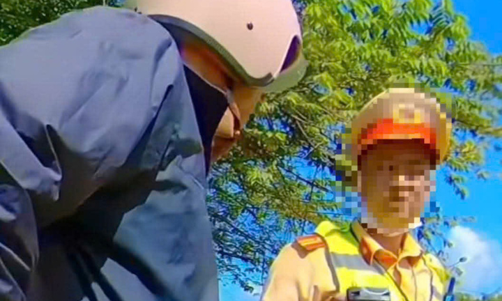 Nói dân 'mồm thối', một CSGT ở Đắk Lắk bị xem xét điều chuyển khỏi lực lượng