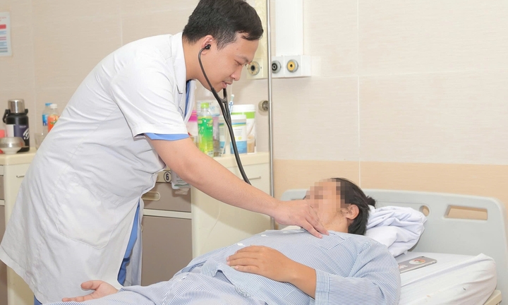 Xé quy trình, cứu người đàn ông nhồi máu cơ tim không có bảo hiểm y tế