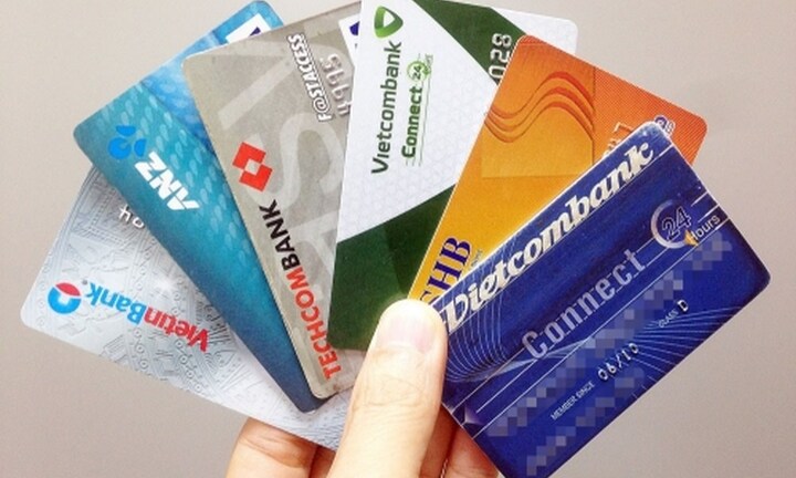 Thẻ từ ATM sắp bị khóa vĩnh viễn, cần làm ngay điều này để chuyển sang thẻ chip