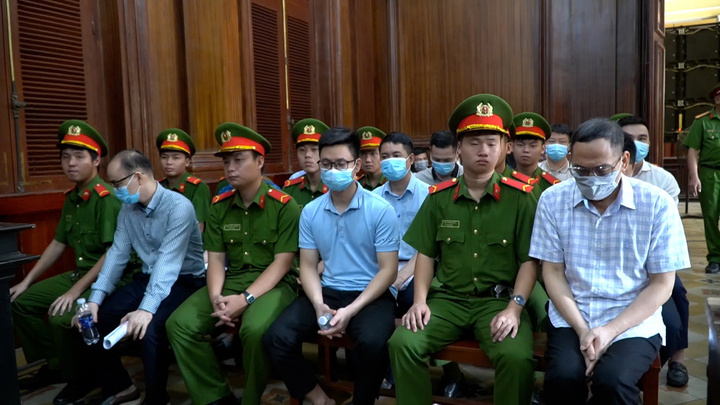 Đề nghị tuyên phạt cựu Giám đốc Trung tâm Lý lịch tư pháp quốc gia 18-19 năm tù