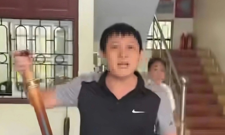 Cán bộ Thuế xưng 'mày – tao' với dân: Chuyển toàn bộ hình ảnh cho công an