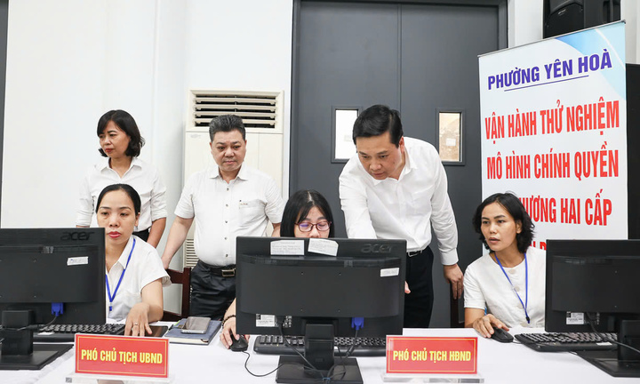 Hà Nội công bố bộ máy mới của 126 xã, phường vào sáng 30/6