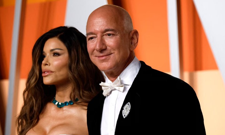 Công nghệ 25/6: Ông chủ Amazon tổ chức lễ cưới, Google Earth kỷ niệm 20 năm