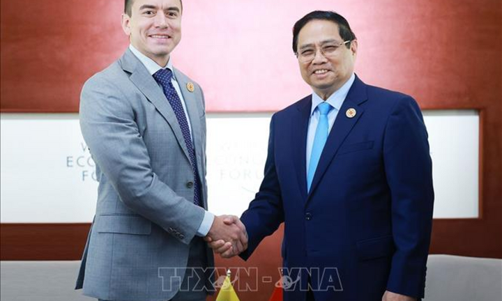 Thủ tướng Chính phủ Phạm Minh Chính gặp Tổng thống Ecuador Daniel Noboa