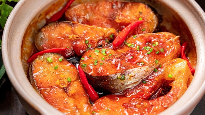 Cách làm cá bông lau kho tộ ngon chuẩn vị