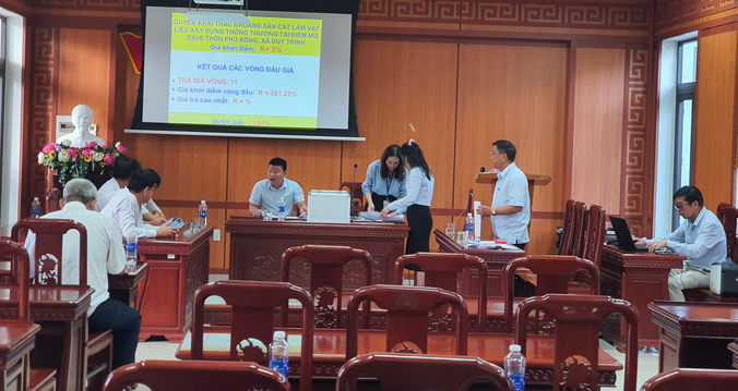 Doanh nghiệp Quảng Nam trúng đấu giá mỏ cát cao 77 lần so với giá khởi điểm