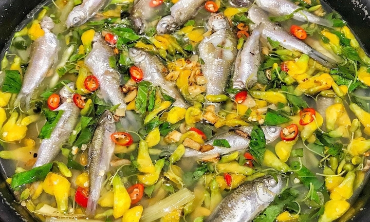 Cách làm lẩu cá linh bông điên điển thơm ngon