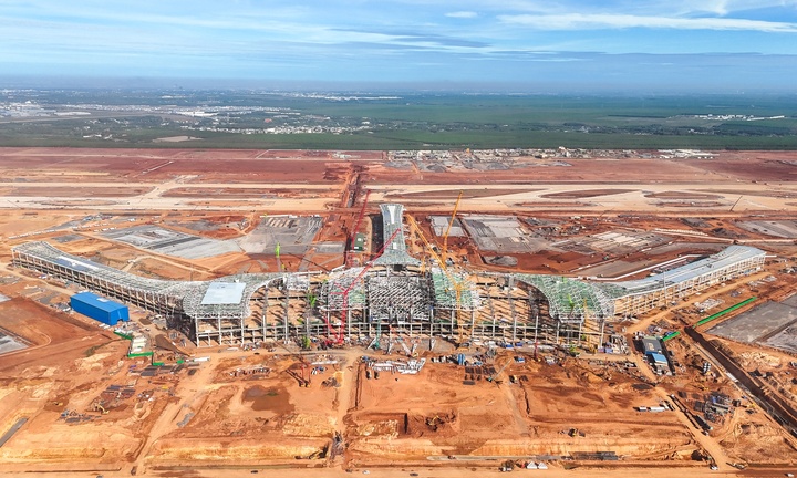 Làm sao để sân bay Long Thành vươn tầm thế giới như Changi, Suvarnabhumi?
