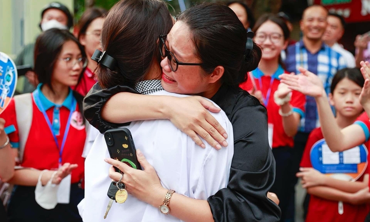 Đề môn Toán tốt nghiệp THPT 2025 có những câu hỏi mang tính 'sát thủ'