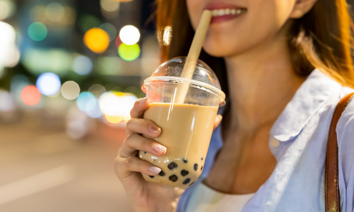 Tôi yêu 6 năm không cưới nổi vì lương 12 triệu không đủ mua trà sữa cho bạn gái