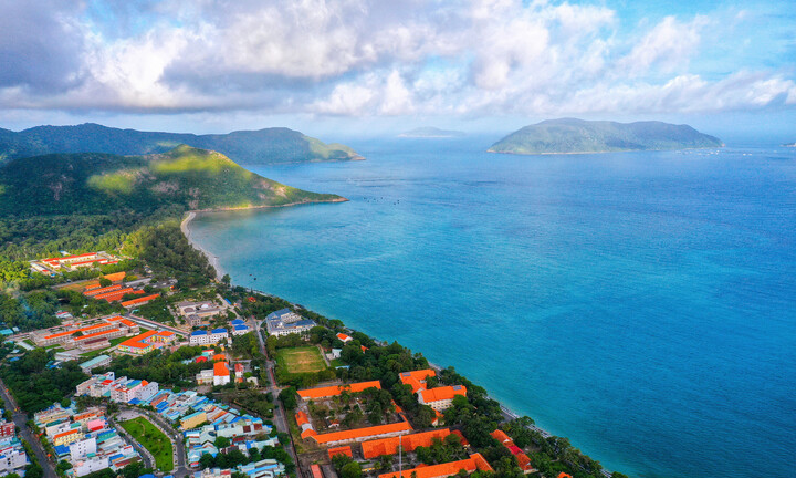 Địa phương nào có nhiều xã nhất cả nước?