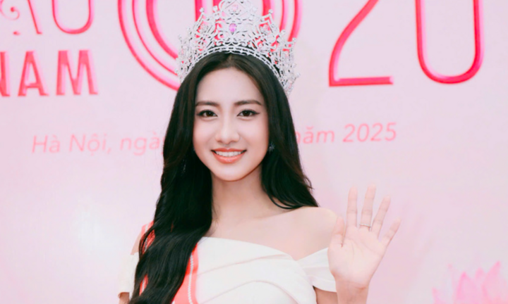 Hoa hậu Hà Trúc Linh hé lộ lý do từ bỏ ngành kiến trúc, mơ ước làm doanh nhân