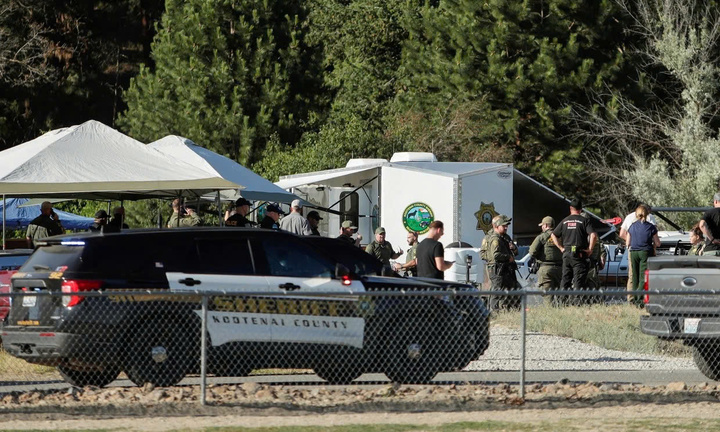 Danh tính nghi phạm xả súng khiến 2 lính cứu hoả Mỹ thiệt mạng