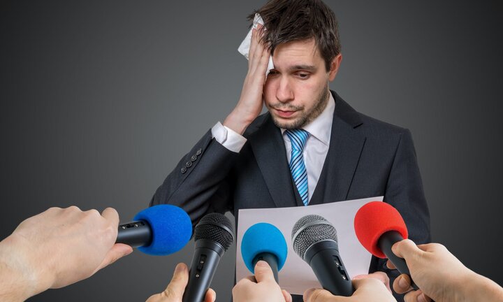 Những thủ thuật tâm lý giúp bạn đỡ run khi phải nói trước đám đông