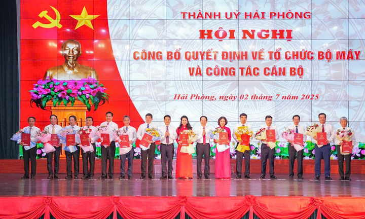Hải Phòng bổ nhiệm loạt lãnh đạo cơ quan chuyên môn, sở, ngành sau hợp nhất