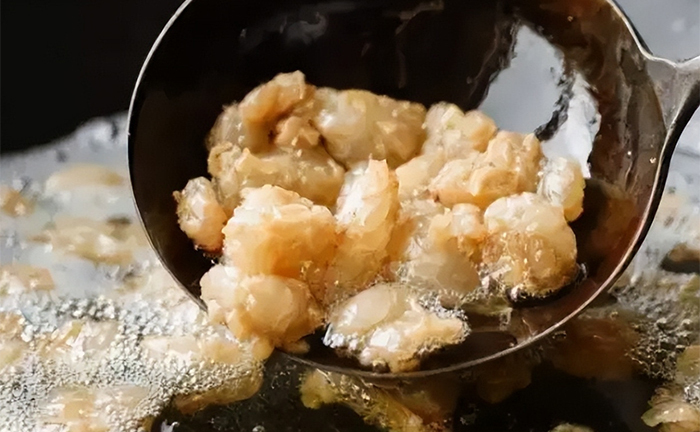 4 lưu ý khi dùng mỡ lợn nấu ăn để đảm bảo vừa ngon vừa khỏe