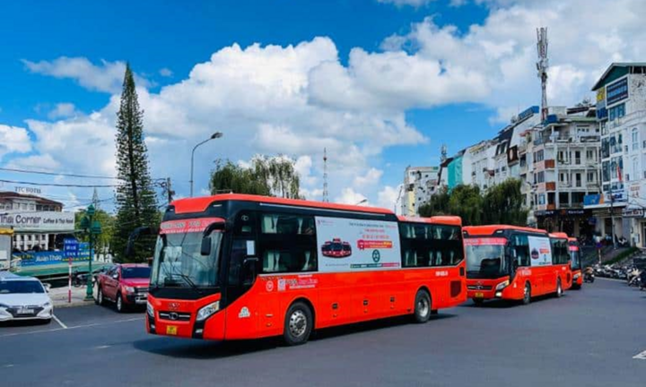 Tài xế xe khách, shipper: Sau sắp xếp, khách vẫn đến nơi, hàng vẫn đúng địa chỉ