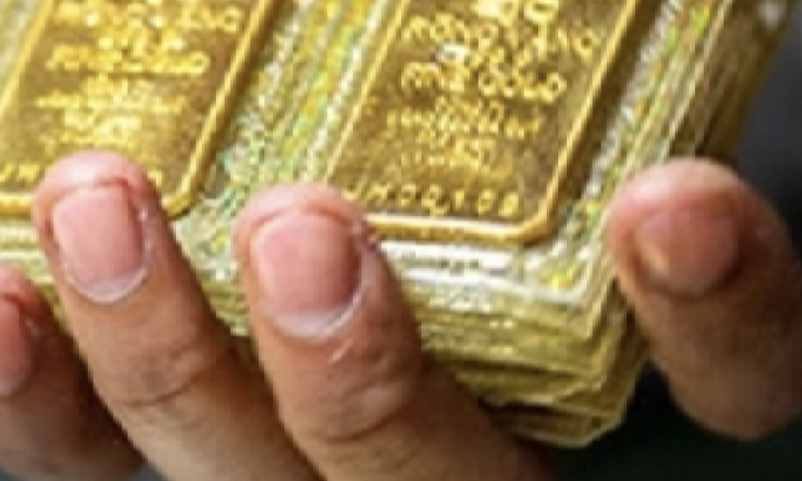 Giá vàng trong nước tiếp đà giảm