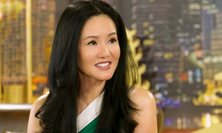 Hồng Nhung uống thuốc giảm đau, treo mình 9m chỉ một tháng sau ca mổ