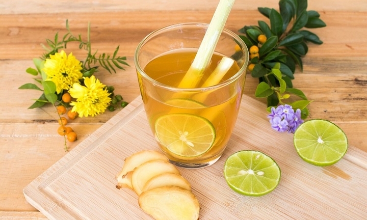 Điều gì xảy ra với cơ thể nếu uống mật ong chanh vào buổi sáng?