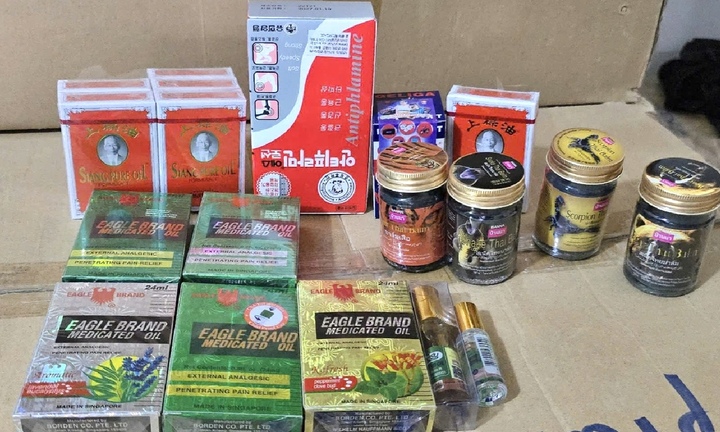 TP.HCM rà soát sản phẩm y tế sau vụ dầu gió Con Ó giả trộn vào bệnh viện