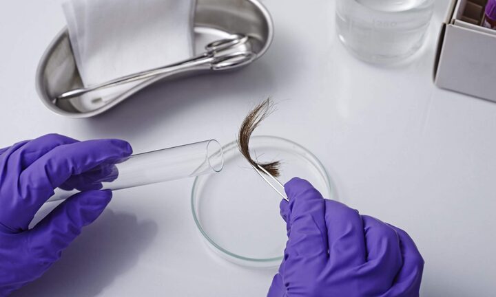 Tôi suýt mất vợ vì lén mang tóc con đi xét nghiệm ADN