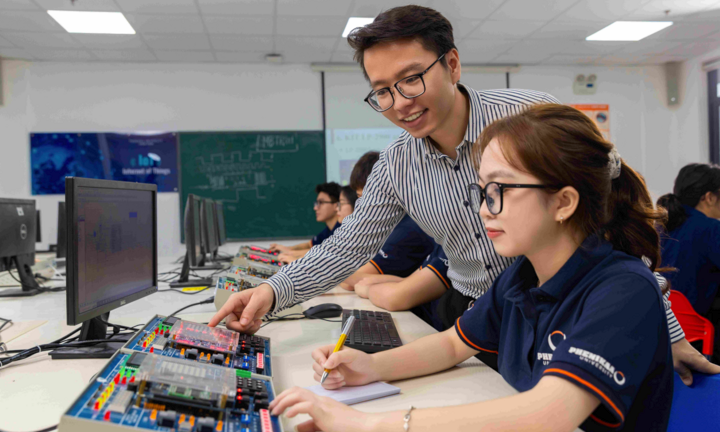 Loạt trường ngành Bán dẫn xét tuyển học bạ 2025