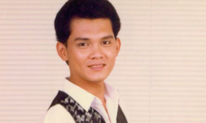 Nam NSƯT từng là công tử nhà giàu, phải đi bán báo, tấu hài nuôi mẹ