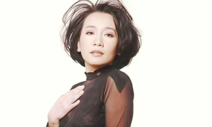 Ca sĩ Kiều Nga - em gái danh ca Elvis Phương qua đời