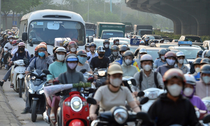 Hà Nội dự kiến hỗ trợ 3 triệu đồng cho người dân chuyển đổi sang xe máy điện