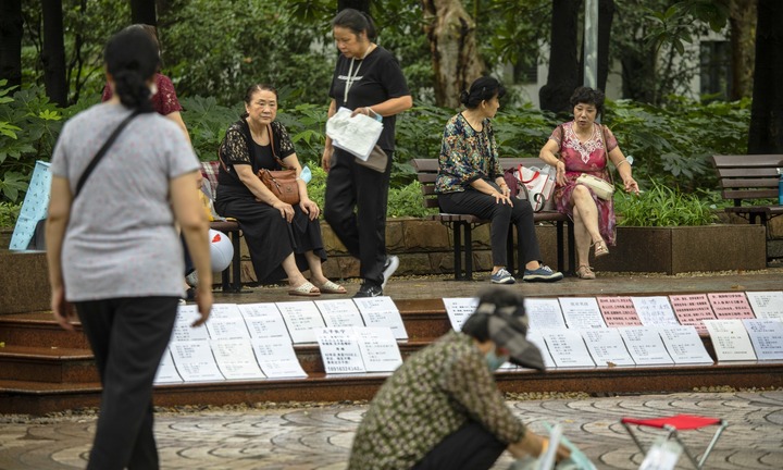 Khi app hẹn hò thành 'chiến trường' của phụ huynh Trung Quốc 