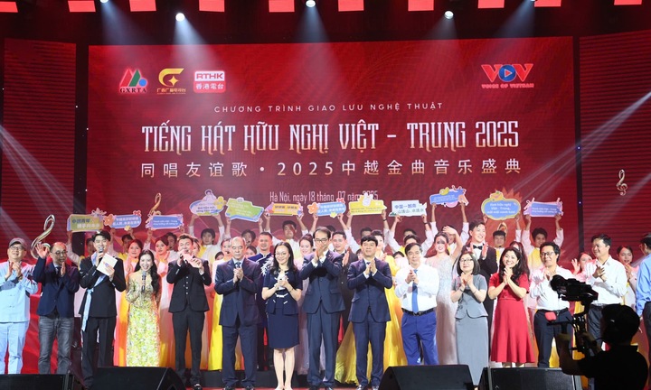 'Tiếng hát hữu nghị Việt - Trung 2025': Bản hòa âm gắn kết hai dân tộc