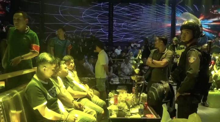 Khởi tố 247 người liên quan ma túy sau đột kích 3 quán bar tại TP.HCM 