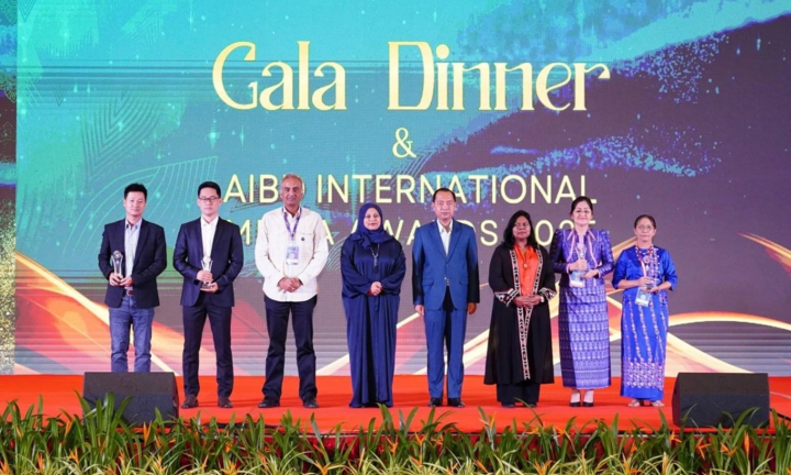 VOV nhận được giải thưởng truyền thông quốc tế AIBD