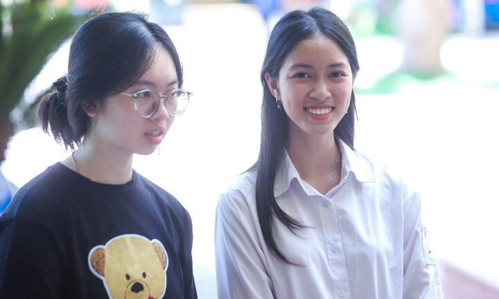 Quy đổi điểm giữa tổ hợp xét tuyển: Công bằng hay bất cập?