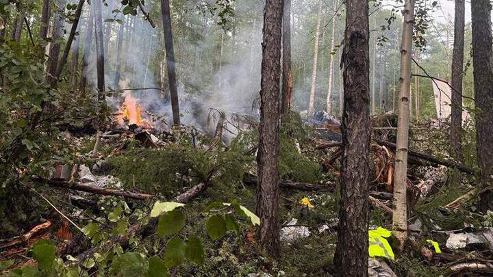 Khoảnh khắc cuối cùng trước khi máy bay Nga chở gần 50 người đâm vào núi 