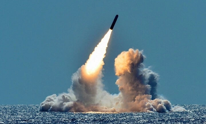 Thế giới đang bước vào cuộc chạy đua hạt nhân mới?