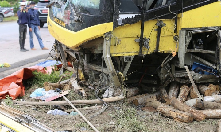 Vụ tai nạn thảm khốc ở Hà Tĩnh khiến 25 người thương vong: Xe khách chạy 'chui'