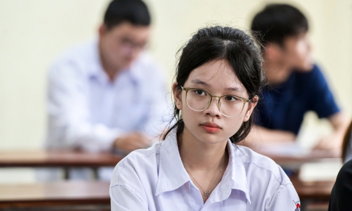 Bỏ điểm sàn, thay bằng dự báo điểm chuẩn đại học sẽ đỡ khó cho thí sinh?