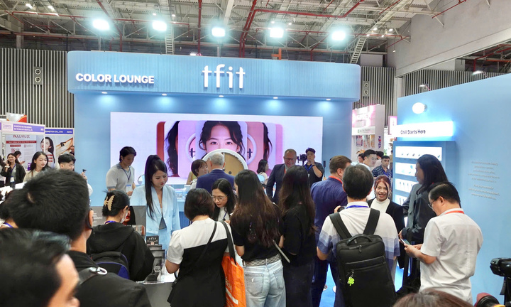 TFIT cá nhân hóa trải nghiệm người dùng từ sắc độ