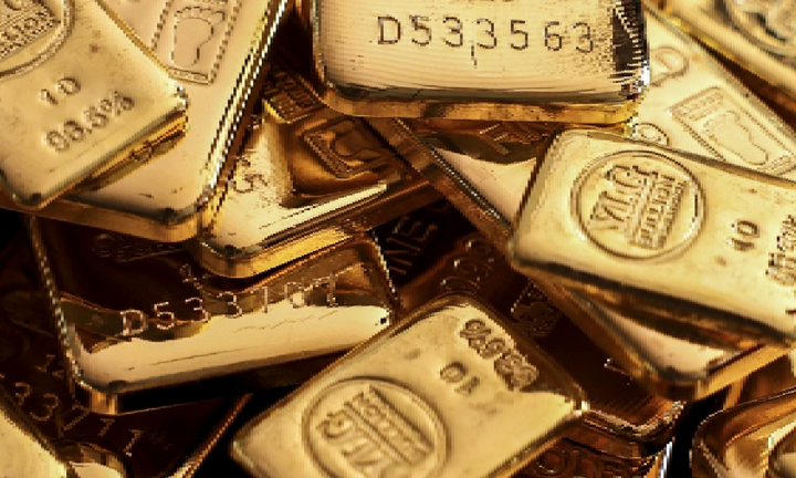 Giá vàng trong nước đi ngang, thế giới giảm
