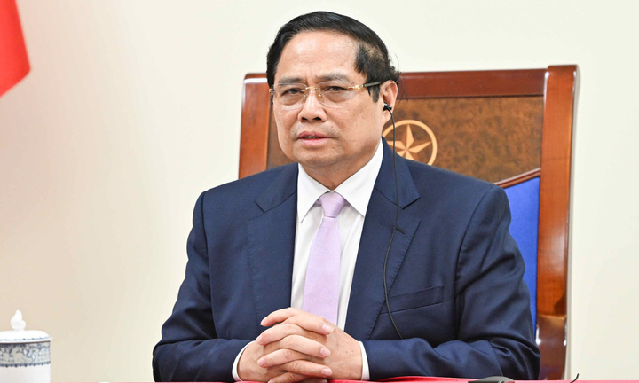 Thủ tướng Phạm Minh Chính điện đàm với Thủ tướng Malaysia Anwar Ibrahim