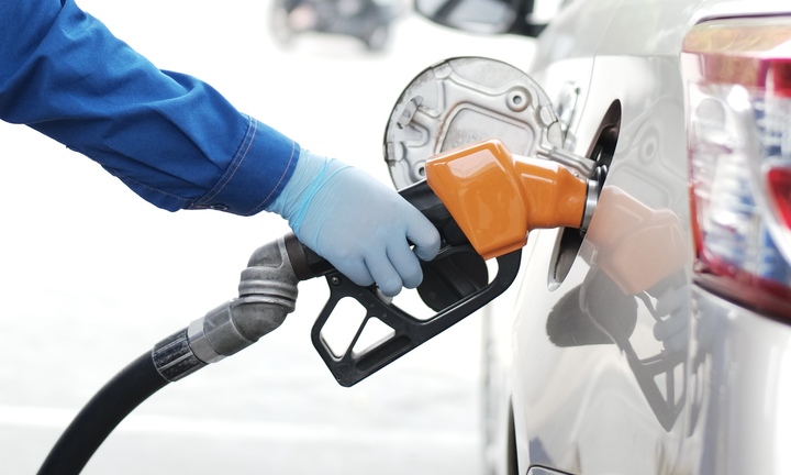 Chưa bán, doanh nghiệp đã lo xăng E10 ế ẩm