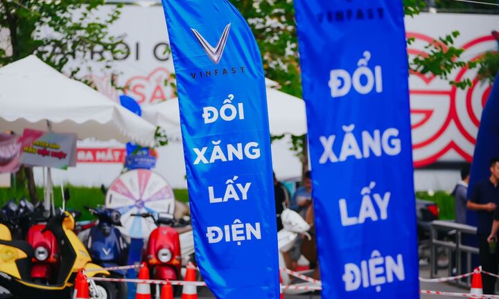 Cơ hội đổi xe xăng, lấy xe điện hấp dẫn tiếp tục diễn ra tại 3 miền