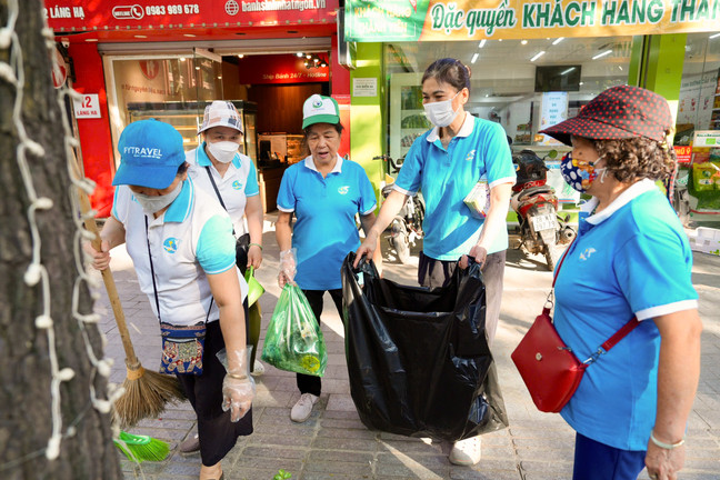 126 xã, phường ở Hà Nội ra quân tổng vệ sinh môi trường