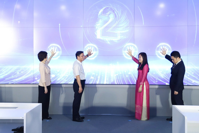 Đoàn báo chí chủ lực Việt Nam thăm, làm việc tại Trung Quốc