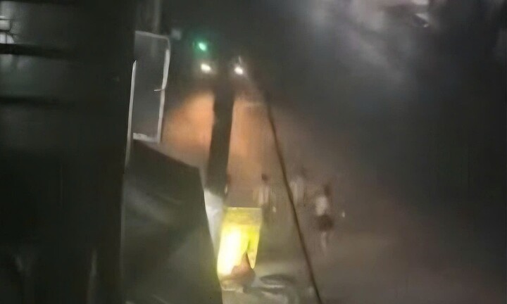 Tài xế lao thẳng xe vào người đi đường: Công an triệu tập 6 người