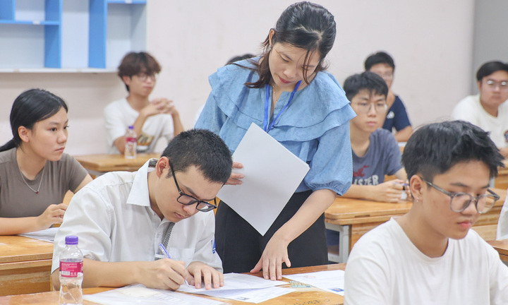 Kỳ thi tốt nghiệp THPT 2026 dự kiến diễn ra sớm hơn 2 tuần