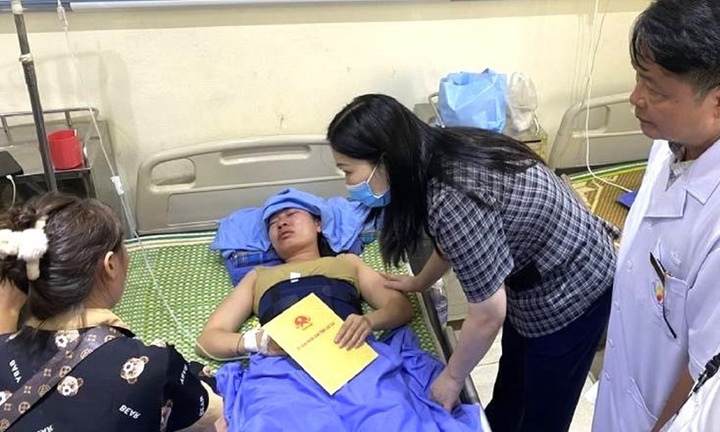 Tình trạng sức khỏe 11 nạn nhân vụ Phó bí thư xã lái ô tô đâm vào đám đông